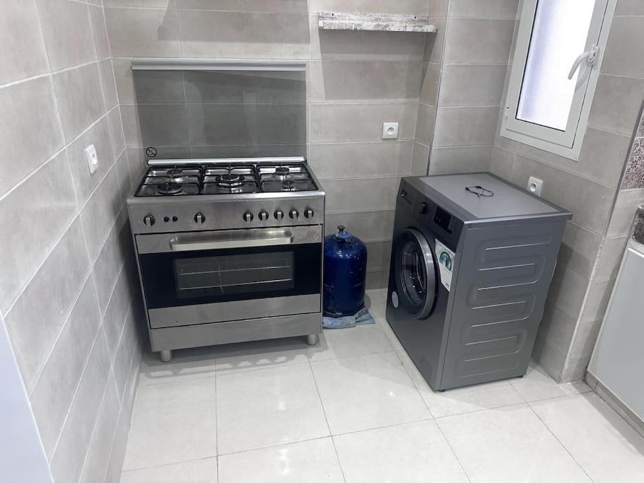 Mamouniya - Host Only Families Apartment Rabat